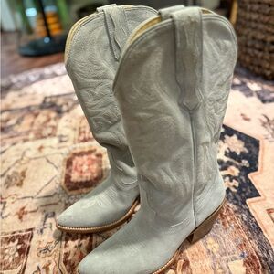 Idyllwind by Miranda Lambert - Charmed Life blue suede western boots (size 10)